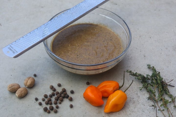 jerk marinade in bowl