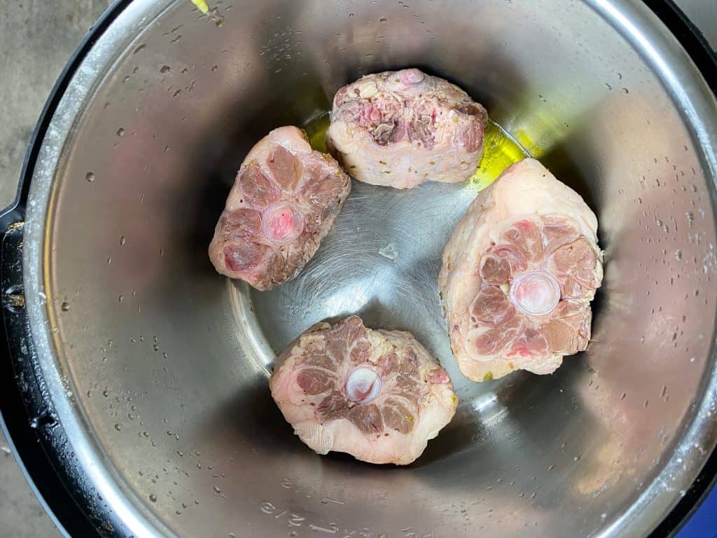 oxtails browning