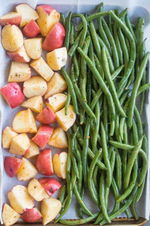 sheet pan potatoes and green beans