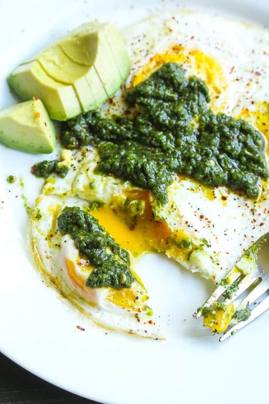 perfect fried eggs with green sauce