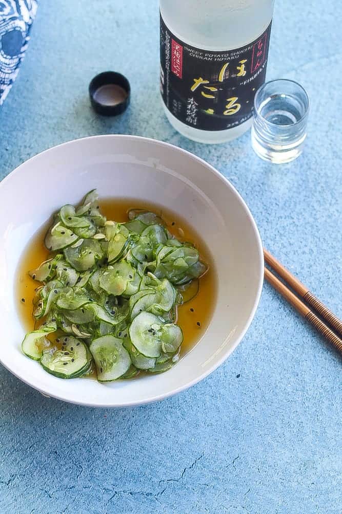 simple japanese cucumber salad (sunomono)