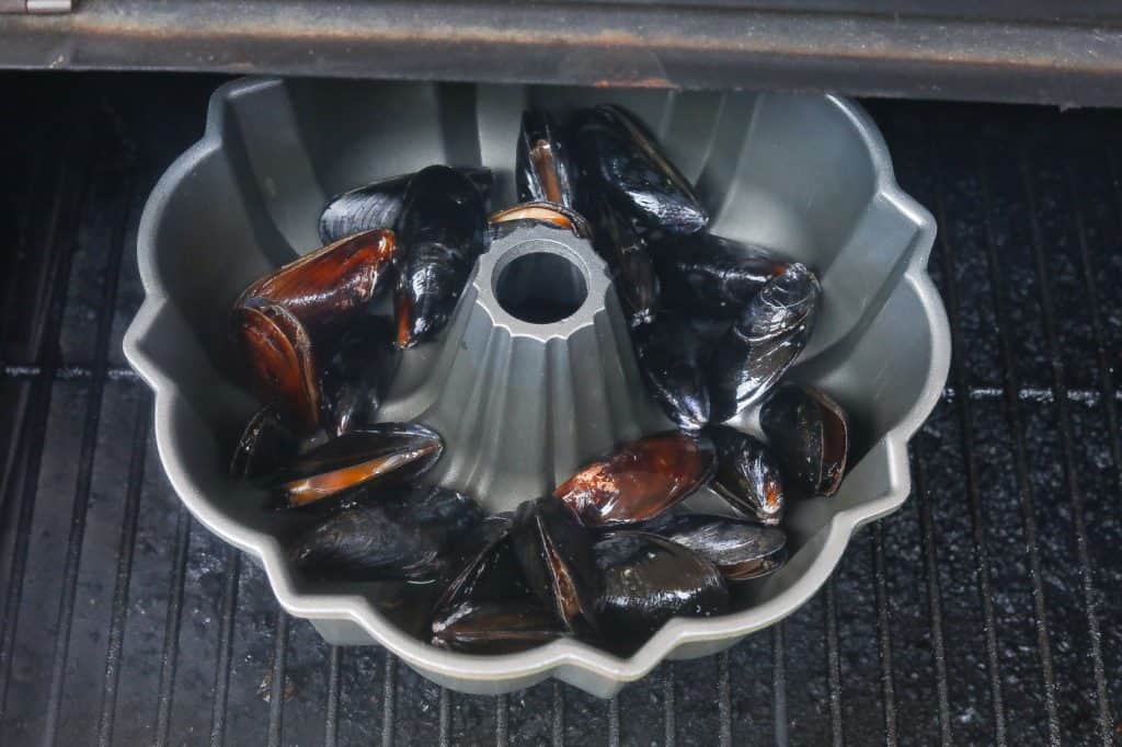 mussels in a bundt pan
