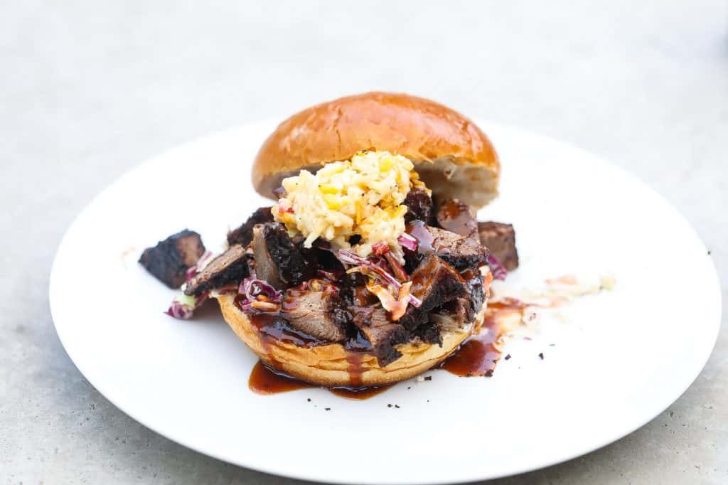 smoked chuck roast sandwich with pimento cheese