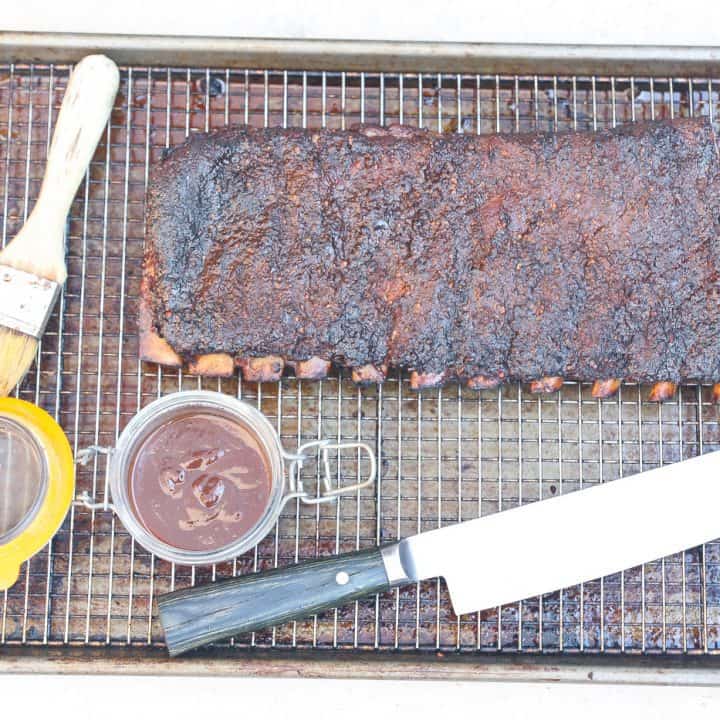 rack of ribs on tray