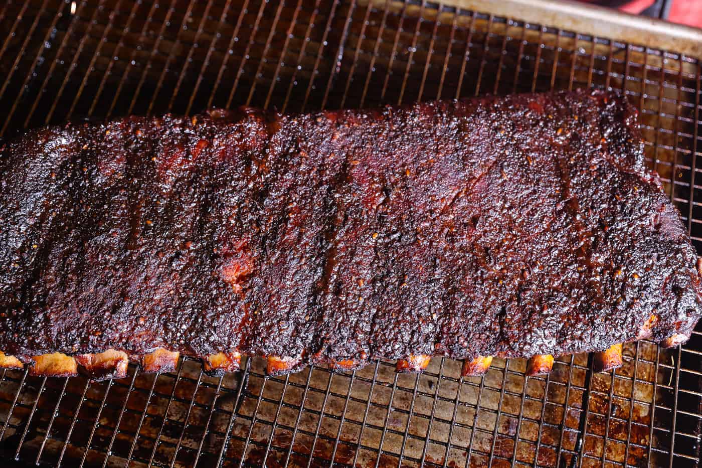rack of ribs on tray