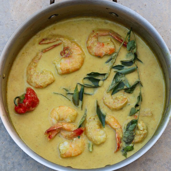 shrimp and rice in yellow peach curry sauce