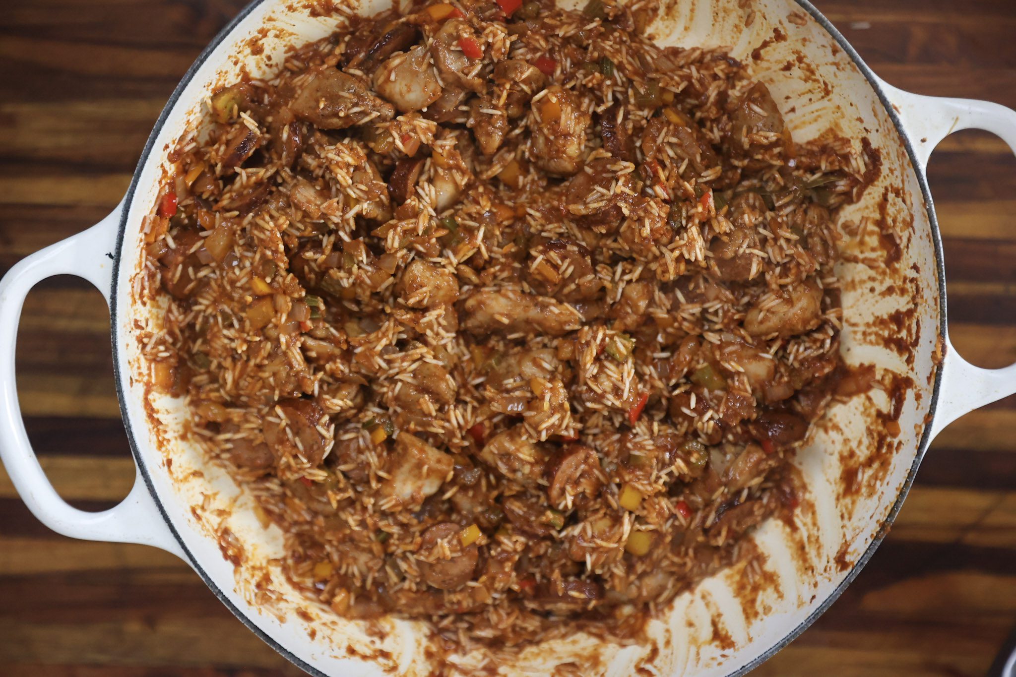 cooked jambalaya in pan